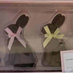 4Pc Cupcakes Cashmere Easter Faux Chocolate Bunny Rabbit with Pastel Bow Figures